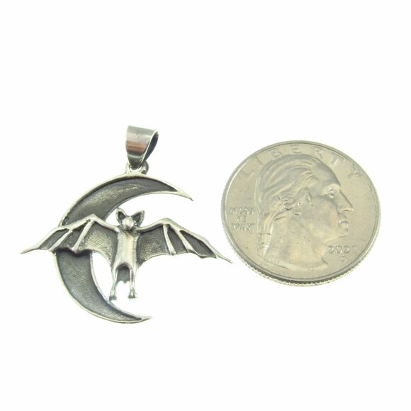 Solid 925 Sterling Silver Gothic Crescent Moon Bat Pendant - Vampire Jewelry - Picture 5 of 8
